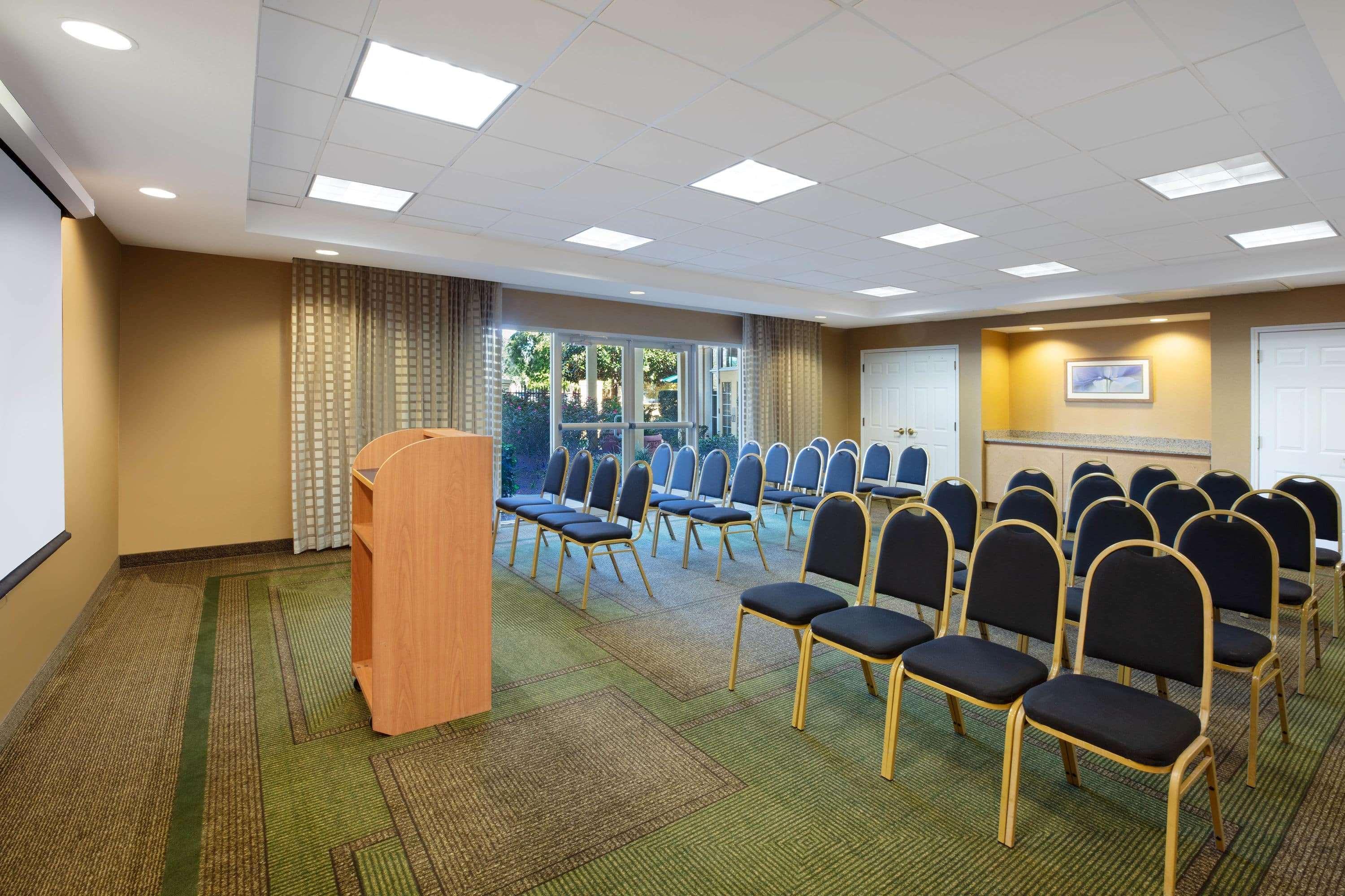 La Quinta Inn And Suites By Wyndham, Ocala Bagian luar foto