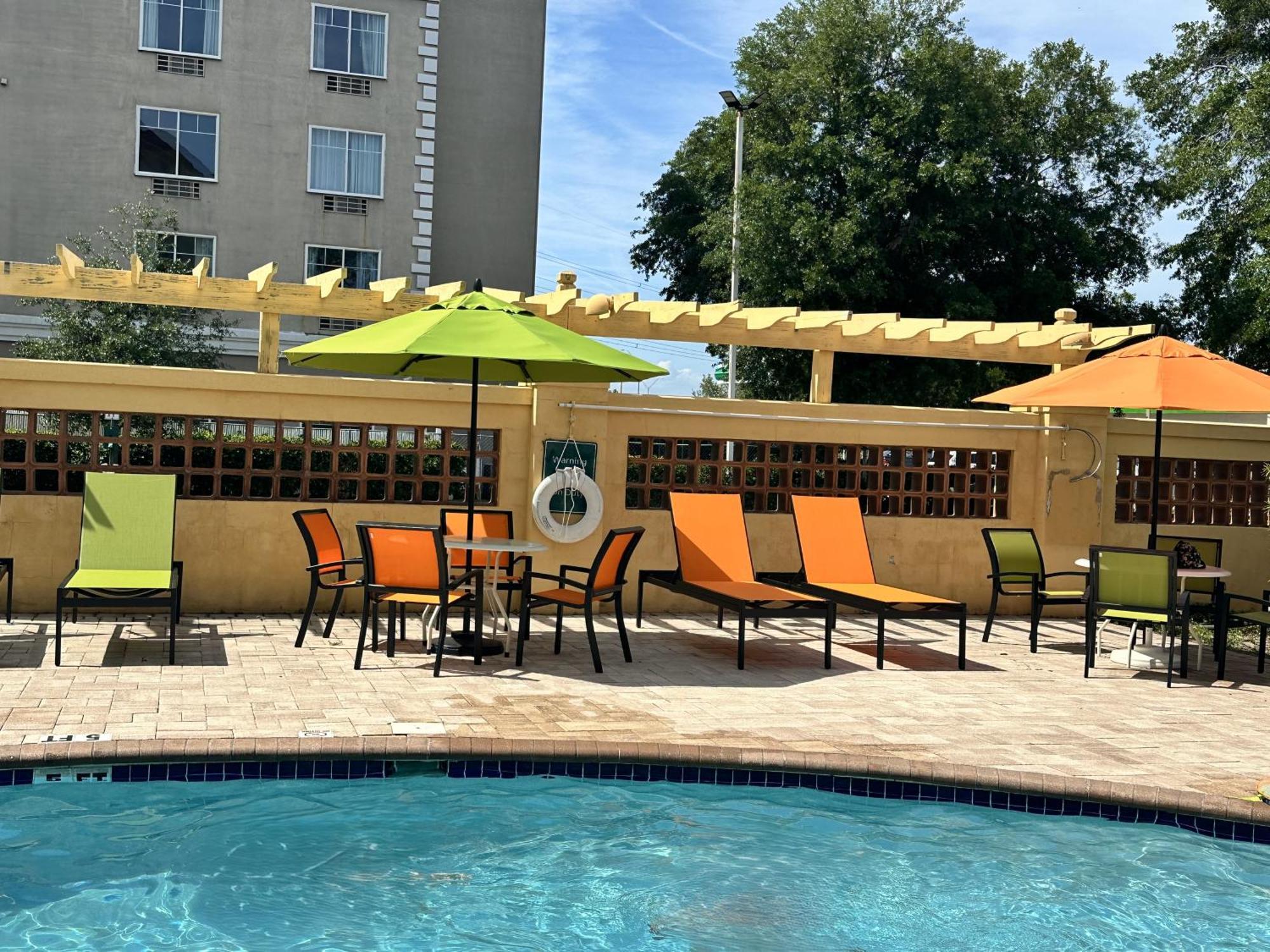 La Quinta Inn And Suites By Wyndham, Ocala Bagian luar foto